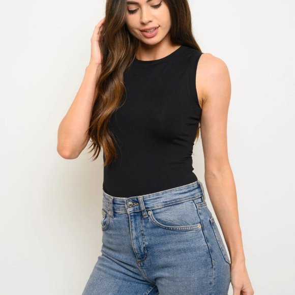 Casual Contemporary Black SLEEVELESS BODYSUIT - Picture 2 of 4